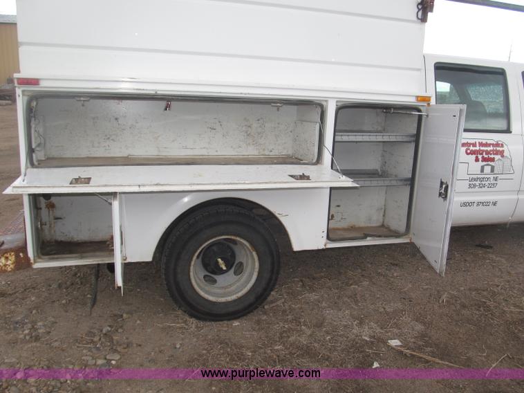 image for item B5425 2000 Chevrolet 3500 CrewCab service truck