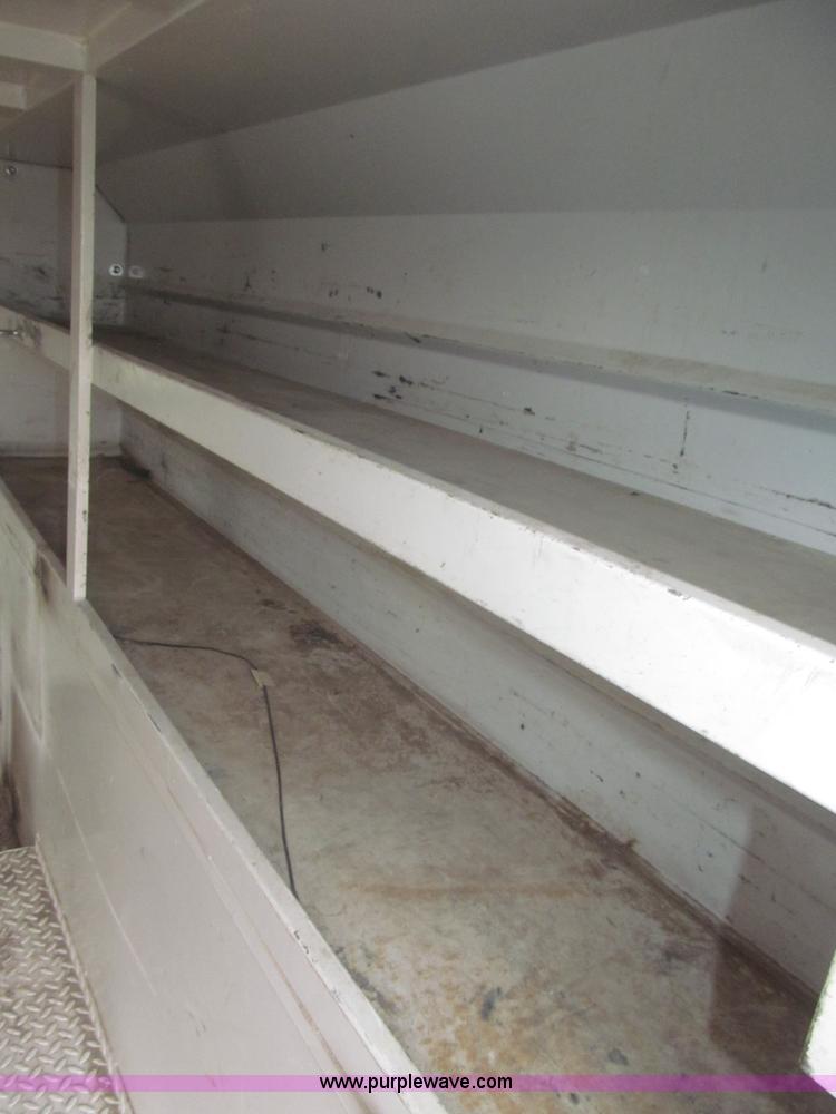 image for item B5425 2000 Chevrolet 3500 CrewCab service truck