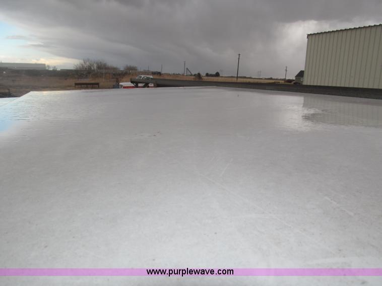 image for item B5425 2000 Chevrolet 3500 CrewCab service truck