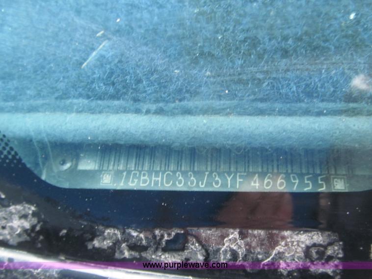 image for item B5425 2000 Chevrolet 3500 CrewCab service truck