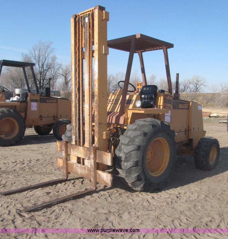 image for item B5440 Case 586 Series E forklift