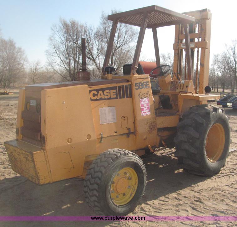 image for item B5440 Case 586 Series E forklift
