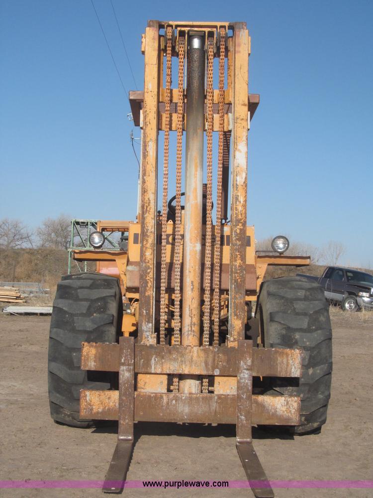 image for item B5440 Case 586 Series E forklift