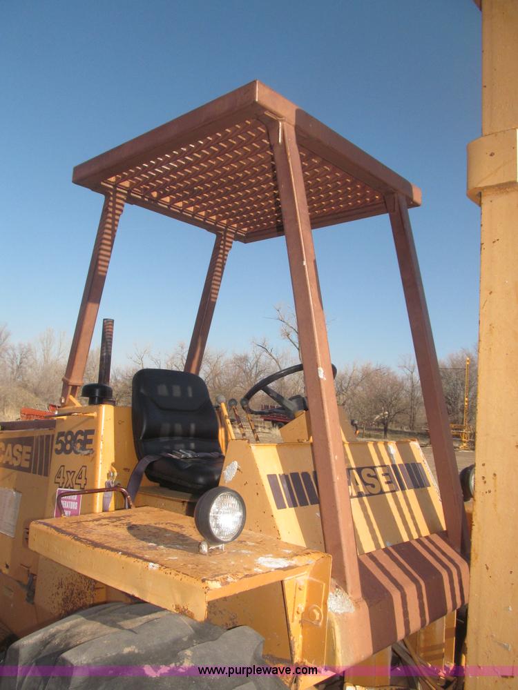 image for item B5440 Case 586 Series E forklift