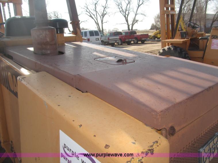 image for item B5440 Case 586 Series E forklift