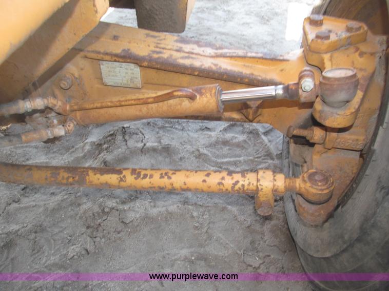 image for item B5440 Case 586 Series E forklift