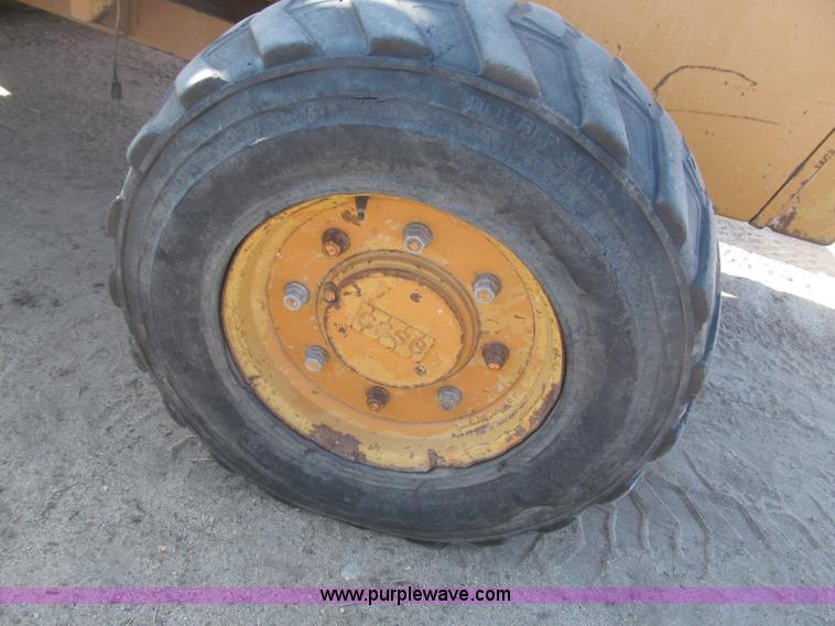 image for item B5440 Case 586 Series E forklift