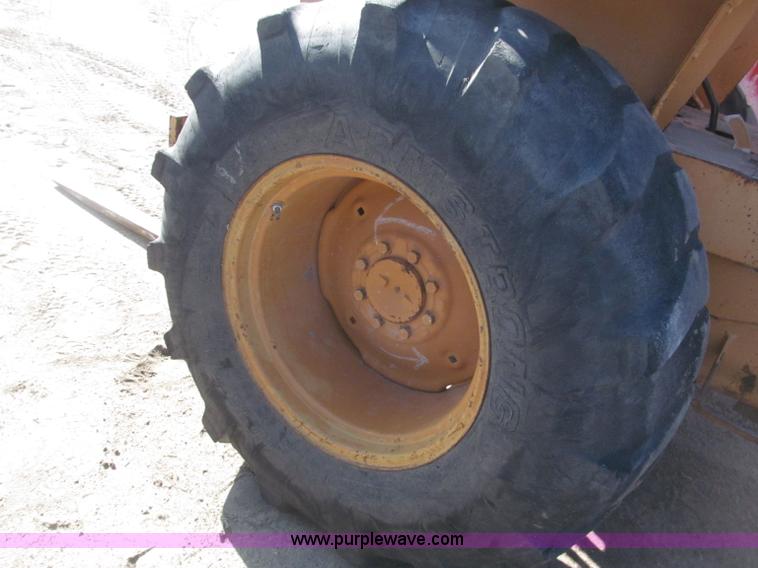 image for item B5440 Case 586 Series E forklift