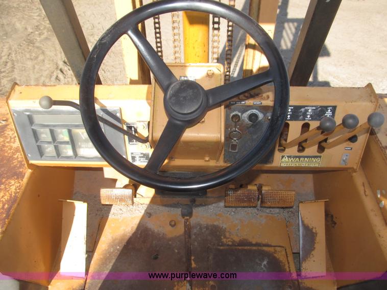 image for item B5441 Case 584 Series D forklift