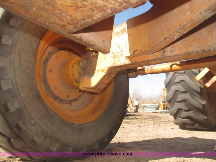 image for item B5441 Case 584 Series D forklift