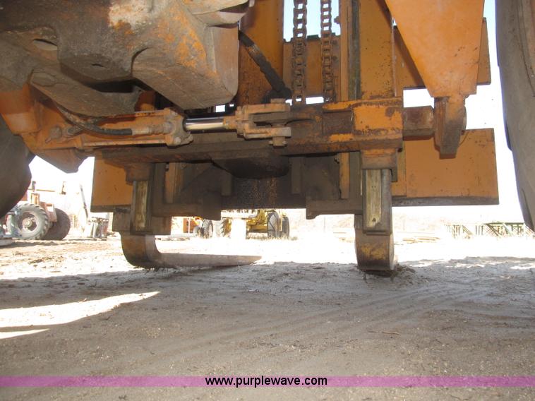 image for item B5441 Case 584 Series D forklift