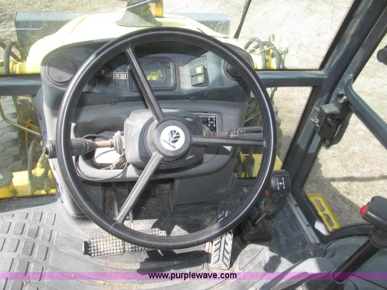 image for item B5442 2001 New Holland LB110 backhoe
