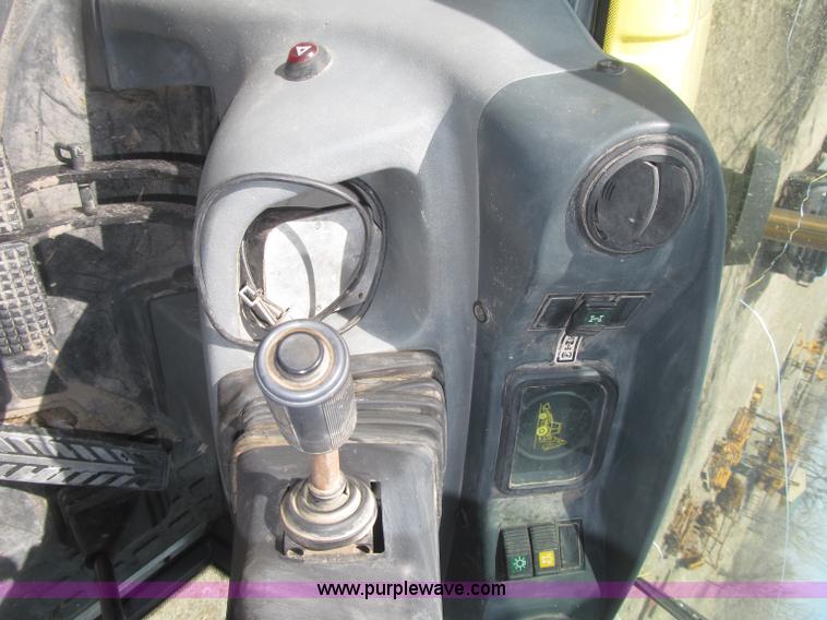 image for item B5442 2001 New Holland LB110 backhoe