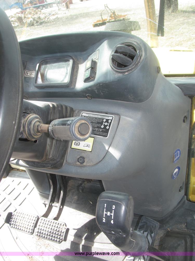 image for item B5442 2001 New Holland LB110 backhoe