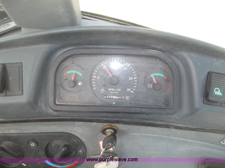 image for item B5442 2001 New Holland LB110 backhoe