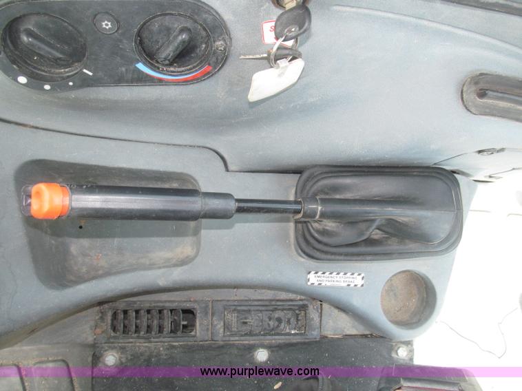 image for item B5442 2001 New Holland LB110 backhoe