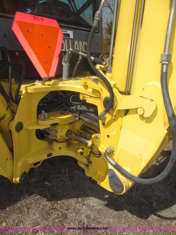 image for item B5442 2001 New Holland LB110 backhoe