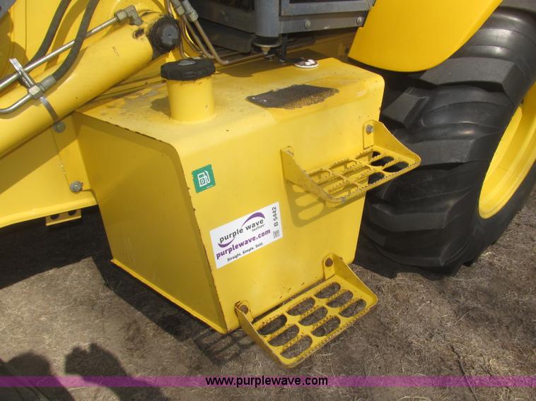 image for item B5442 2001 New Holland LB110 backhoe