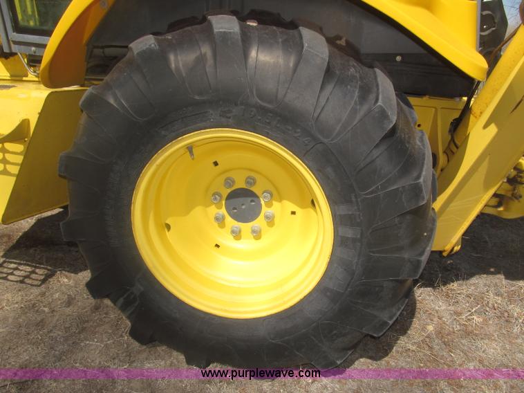 image for item B5442 2001 New Holland LB110 backhoe