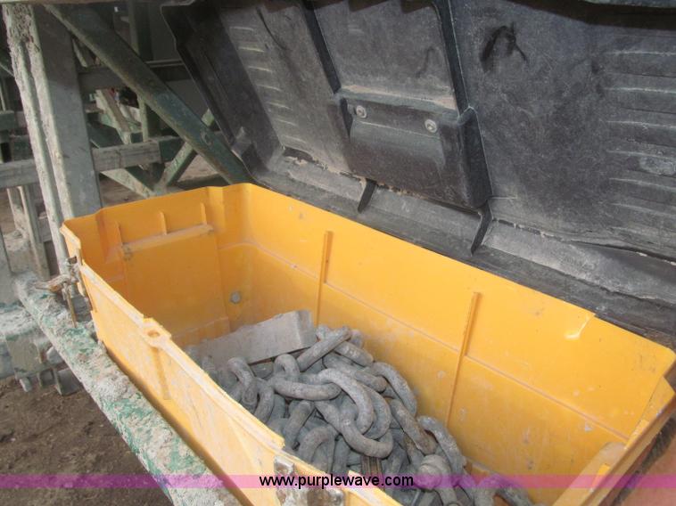 image for item B5445 2002 Hydro Mobile M2 20,000 lbs 40' hydraulic tower