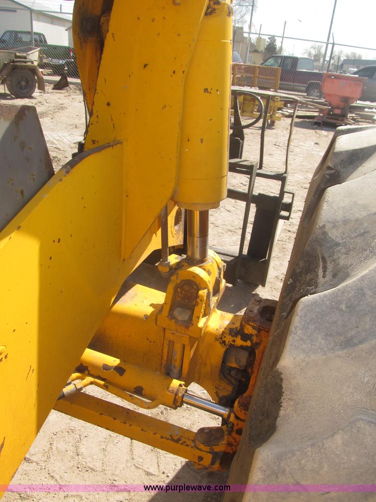 image for item B5459 1995 JCB 506B telehandler