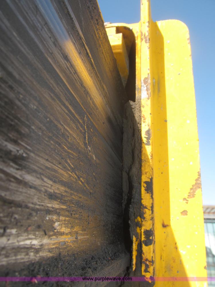 image for item B5459 1995 JCB 506B telehandler