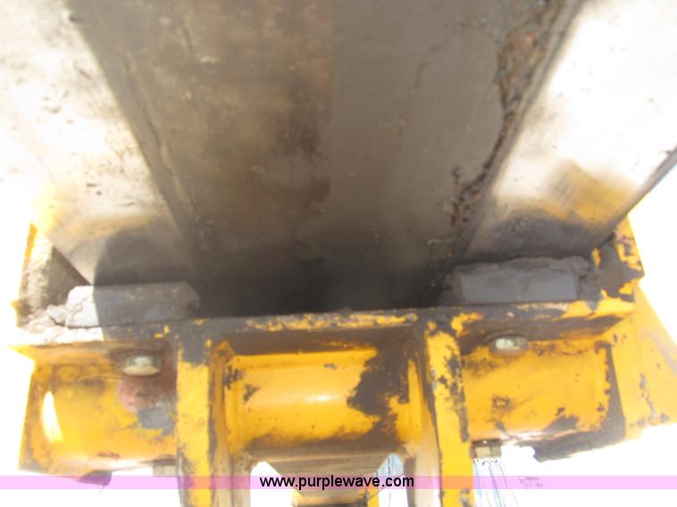 image for item B5459 1995 JCB 506B telehandler