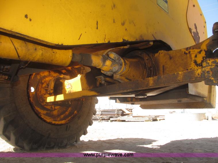 image for item B5459 1995 JCB 506B telehandler
