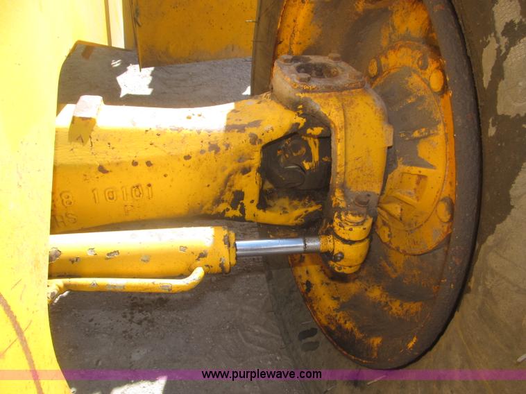 image for item B5459 1995 JCB 506B telehandler