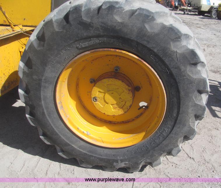 image for item B5459 1995 JCB 506B telehandler