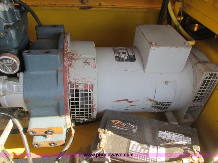 image for item B5791 Coleman light plant