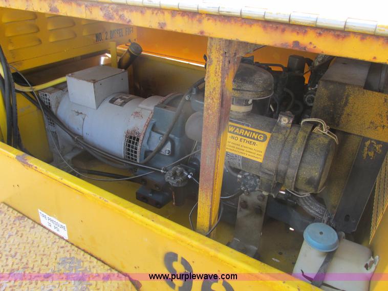 image for item B5791 Coleman light plant