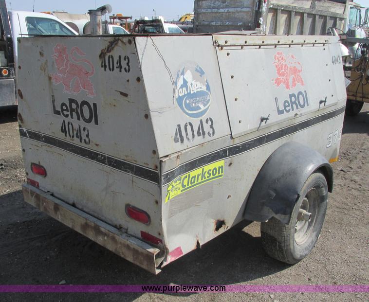 image for item B5792 1994 Leroi 375 air compressor