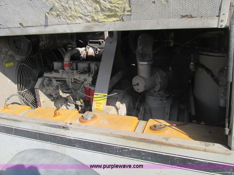 image for item B5792 1994 Leroi 375 air compressor