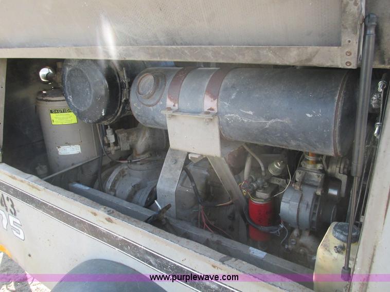 image for item B5792 1994 Leroi 375 air compressor