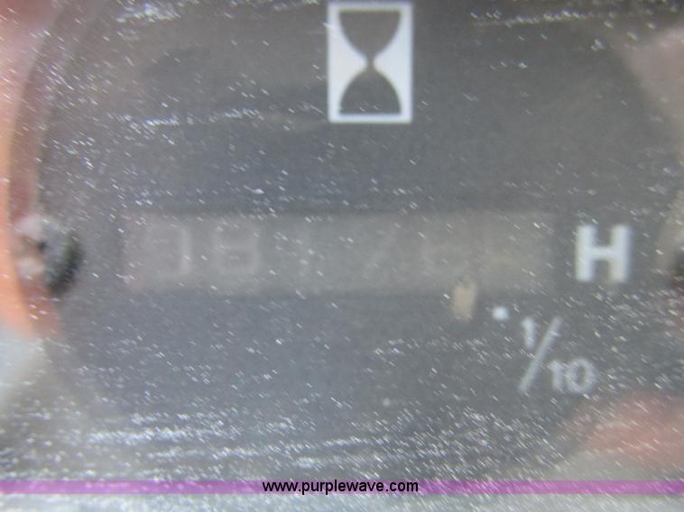 image for item D3287 1995 Samsung SE210LC-2 excavator