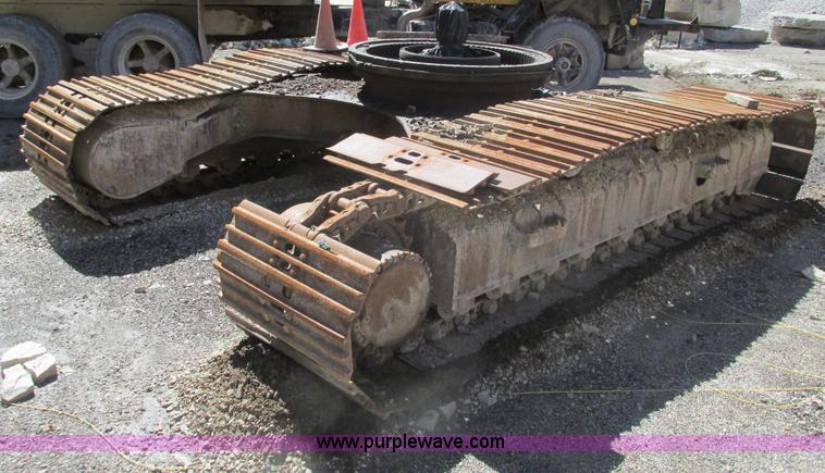 image for item D3287 1995 Samsung SE210LC-2 excavator