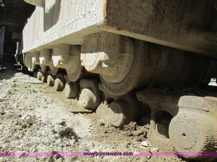 image for item D3287 1995 Samsung SE210LC-2 excavator