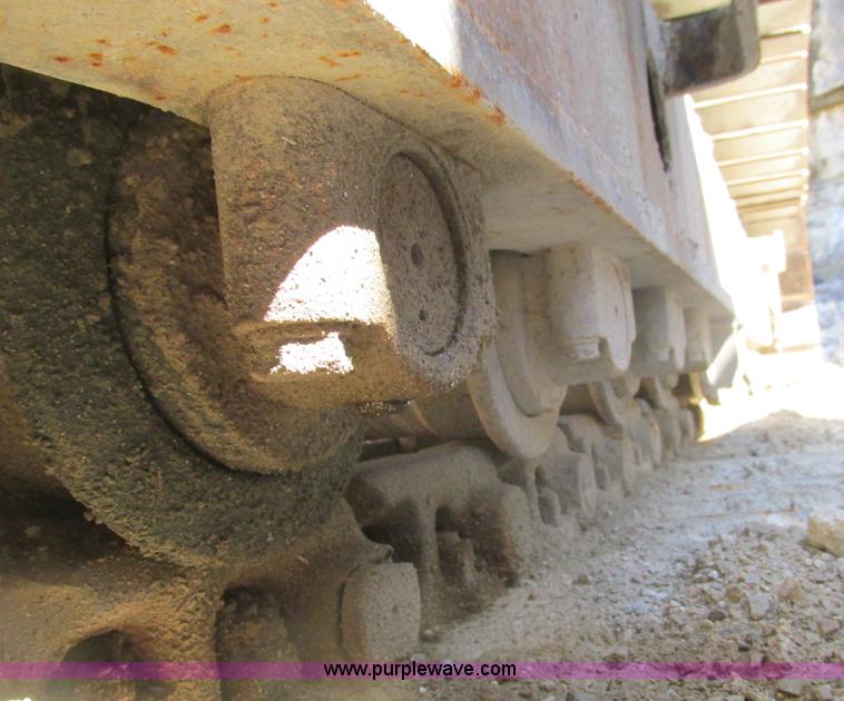 image for item D3287 1995 Samsung SE210LC-2 excavator