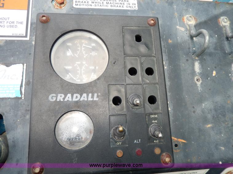 image for item D8011 Gradall 524D telehandler