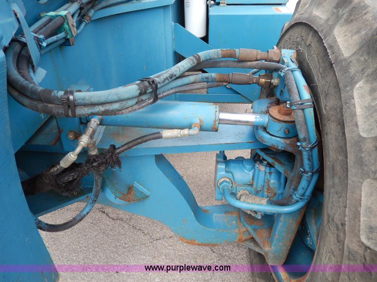 image for item D8011 Gradall 524D telehandler