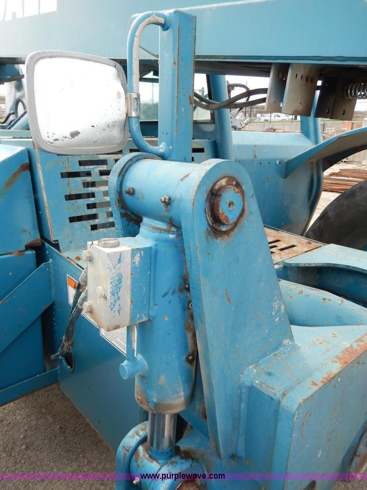 image for item D8011 Gradall 524D telehandler