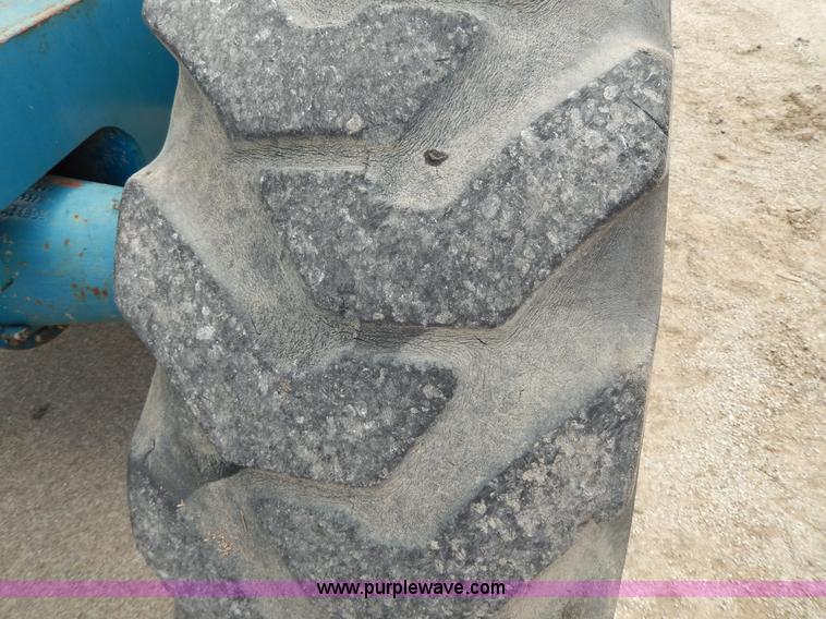 image for item D8011 Gradall 524D telehandler