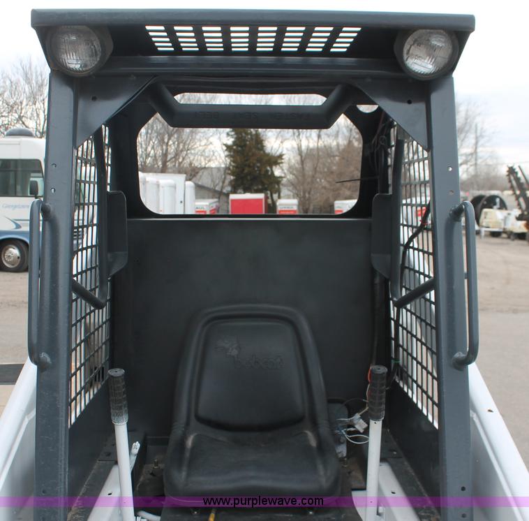 image for item E2998 1982 Bobcat 643 skid steer