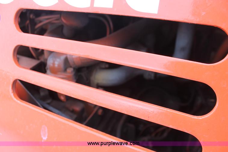 image for item E2998 1982 Bobcat 643 skid steer