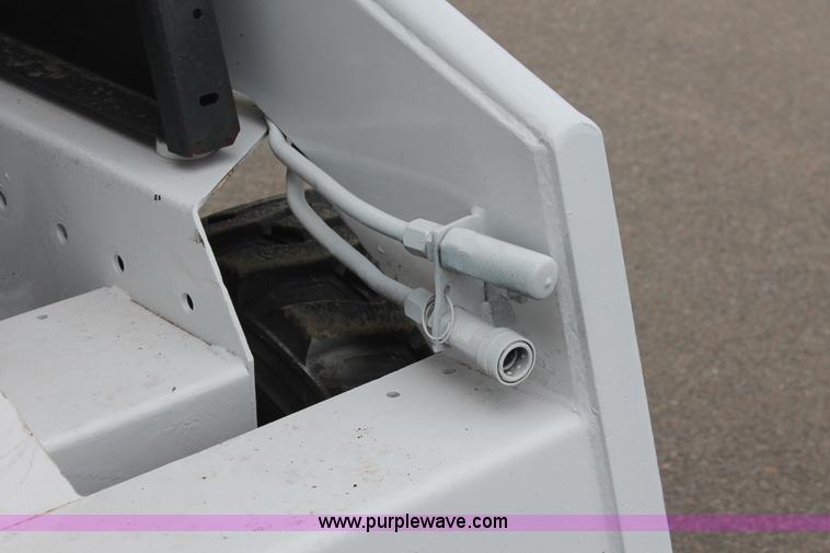 image for item E2998 1982 Bobcat 643 skid steer