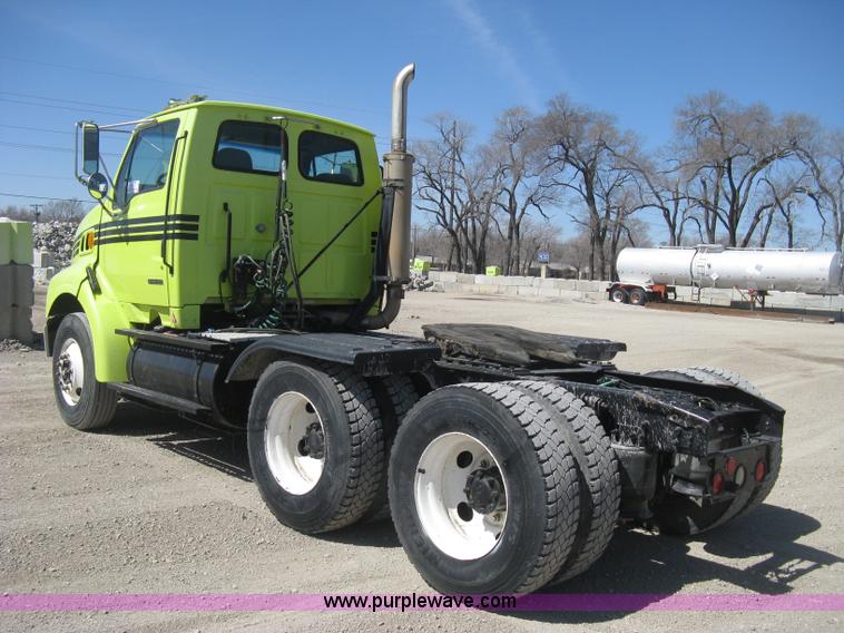 image for item E3301 2000 Sterling LT9513 semi truck