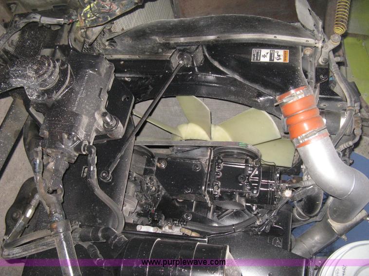 image for item E3302 1998 Kenworth T802SH semi truck