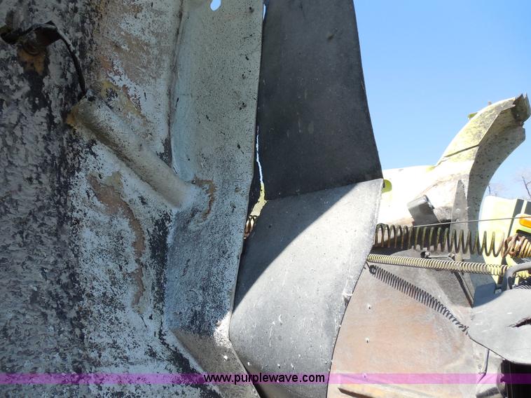 image for item E3302 1998 Kenworth T802SH semi truck