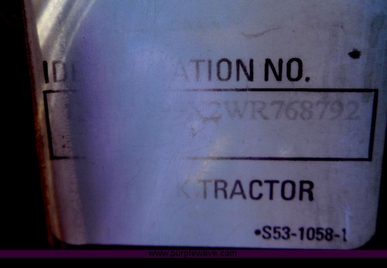 image for item E3302 1998 Kenworth T802SH semi truck